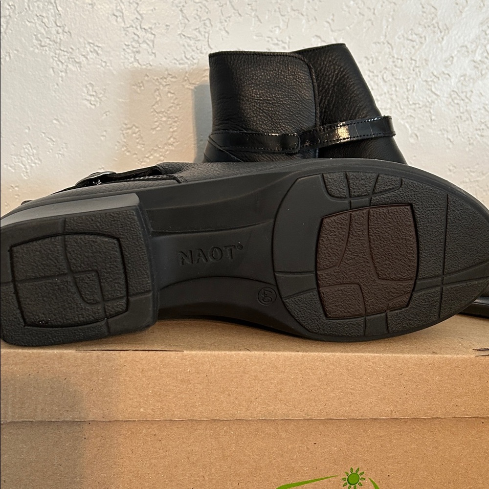 Naot Briza Black Leather Ankle Booties - Picture 3 of 6